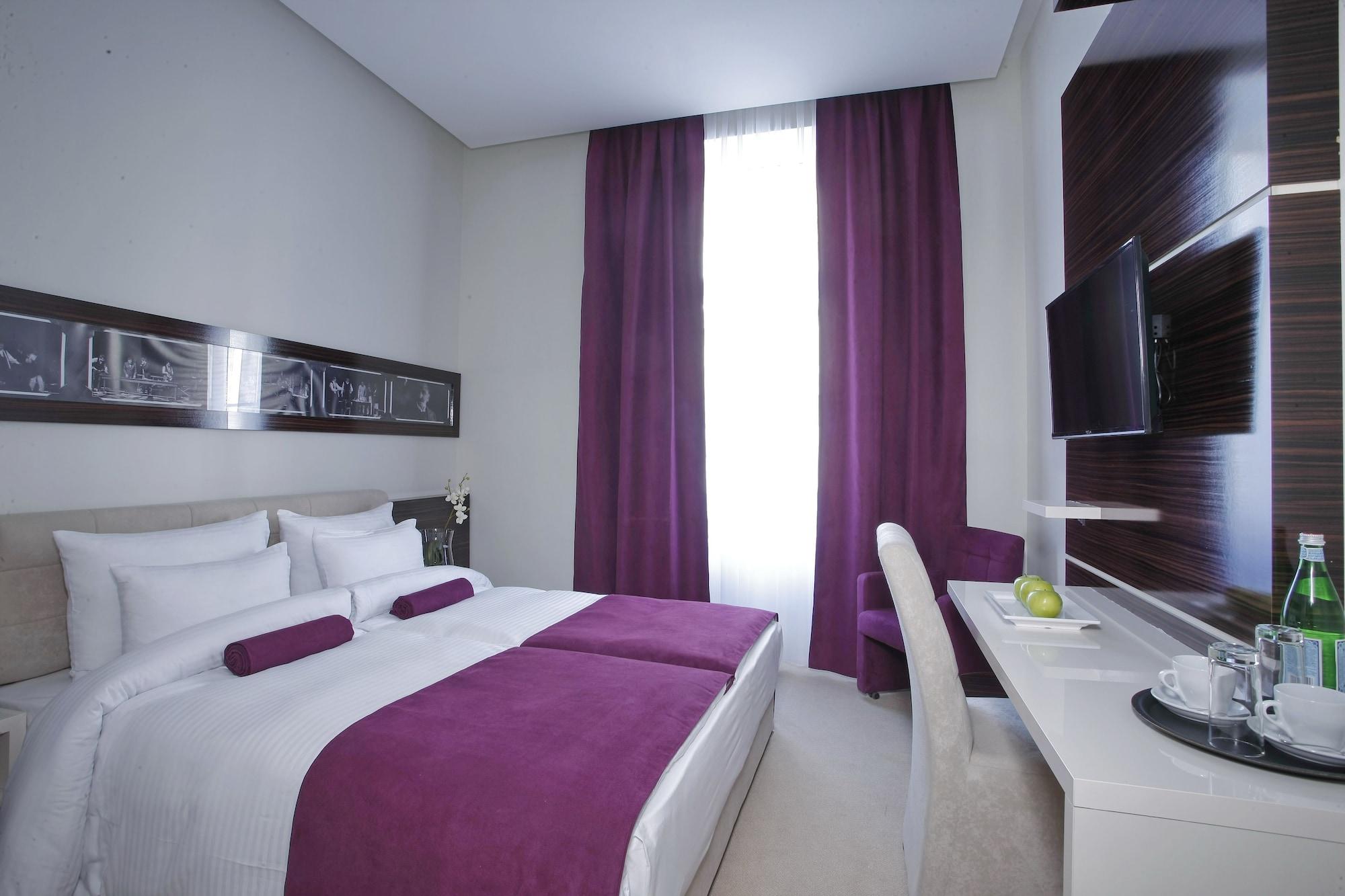 Hotel Theater Belgrade Garni Exteriér fotografie