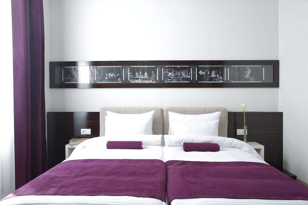 Hotel Theater Belgrade Garni Exteriér fotografie
